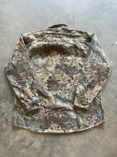 Load image into Gallery viewer, Vintage Realtree Advantage Camo Chamois (XL)