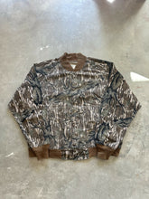 Load image into Gallery viewer, Vintage Mossy Oak Treestand Camo Bomber Jacket (XL)