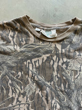 Load image into Gallery viewer, Vintage Mossy Oak Treestand Camo Long Sleeve Shirt (XL)