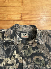 Load image into Gallery viewer, Vintage MossyOak Breakup Camo Chamios (XL)