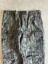Load image into Gallery viewer, Vintage Trebark Turkey Camo Print Pants (XL)