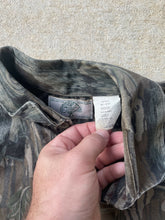 Load image into Gallery viewer, Vintage Mossy Oak Treestand Camo Canvas Button-Up Shirt (M)