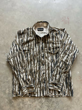 Load image into Gallery viewer, Vintage Camo Browning Snap Button Shirt (L)