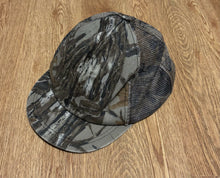 Load image into Gallery viewer, Vintage Realtree Short Bill Snapback Hat w/ Face Mask