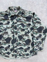 Load image into Gallery viewer, Vintage Duck Camo Chamois (XL/XXL)