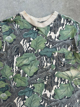 Load image into Gallery viewer, Vintage MossyOak Full Foliage Pocket T (L)
