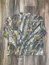 Load image into Gallery viewer, Vintage 10X Realtree Hardwoods Camo Mock Neck Shirt (2XL)