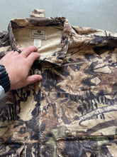 Load image into Gallery viewer, Vintage Mossy Oak Forest Floor Camo Jacket (XL)