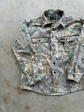 Load image into Gallery viewer, Vintage Rattlers Brand Realtree Advantage Camo Chamios (M)