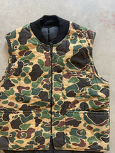 Load image into Gallery viewer, Vintage Duck Camo Vest (M)