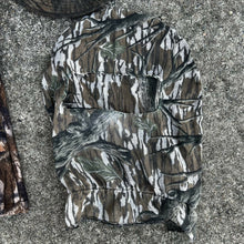 Load image into Gallery viewer, Vintage Mossy Oak Treestand Lightweight Facemask