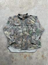 Load image into Gallery viewer, Vintage Duxback Realtree Advantage Timber Camo Button-Up (XXL)