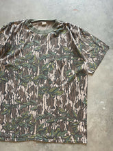 Load image into Gallery viewer, Vintage Mossy Oak Greenleaf Camo T-Shirt (L)