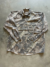 Load image into Gallery viewer, Vintage Faded Mossy Oak Shadow Branch Camo Button-Up Shirt (L/XL)