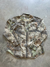 Load image into Gallery viewer, Vintage Realtree Camo N.E. Louisiana Rocky Mountain Elk Foundation Button-Up (XL)