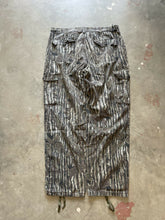 Load image into Gallery viewer, Vintage Sports Afield Realtree Camo Adjustable Waist Pants (L)