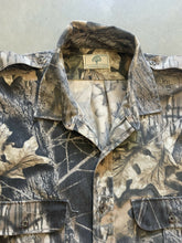 Load image into Gallery viewer, Vintage Mossy Oak Breakup Camo Strap Shirt (3XL)