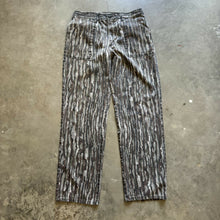 Load image into Gallery viewer, Vintage Realtree Camo Adjustable Waist Pants (M)
