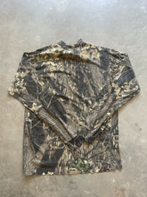 Load image into Gallery viewer, Vintage Mossy Oak Breakup Camo Long Sleeve Shirt (2XL)
