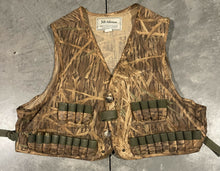 Load image into Gallery viewer, 90’s McAlister Mossy Oak Shadow Grass Waxed Canvas Shell Vest 🇺🇸