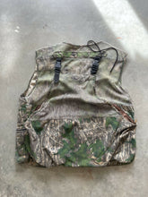 Load image into Gallery viewer, Vintage Mossy Oak Shadowleaf Camo Turkey Vest (XL)