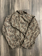 Load image into Gallery viewer, Vintage Columbia Mossy Oak Original Bottomland Camo Wader Jacket (S)