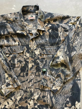 Load image into Gallery viewer, Vintage Mossy Oak Breakup Camo Button Up Shirt (3XL)