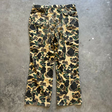 Load image into Gallery viewer, Vintage Duck Camo Chamois Pants (L)