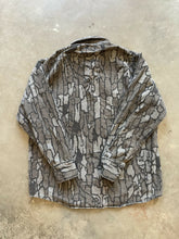 Load image into Gallery viewer, Vintage Trebark Camo Chamois Shirt (L)