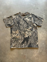 Load image into Gallery viewer, Vintage Mossy Oak Gen 1 Breakup Camo T-Shirt (L)