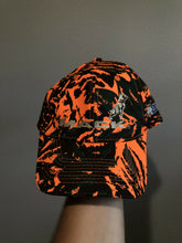 Load image into Gallery viewer, Vintage Mack Trucking Tiger Stripe Hunter’s Camo Hat