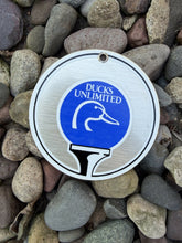 Load image into Gallery viewer, Ducks Unlimited Golf Cart Keychain / Bag Tag – 4”