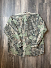Load image into Gallery viewer, 1990’s Winchester Trebark Camo Chamois Shirt (L)