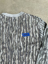 Load image into Gallery viewer, Vintage Faded Realtree Longsleeve T-Shirt (S/M)