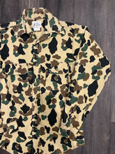Load image into Gallery viewer, Vintage Duck Camo Chamois Shirt (S)