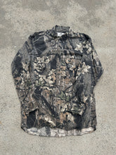 Load image into Gallery viewer, Vintage Mossy Oak Break Up Gen 1 Button Up (XL)