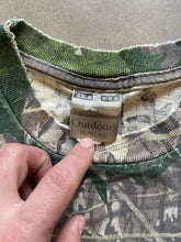 Load image into Gallery viewer, Vintage Mossy Oak Shadow Leaf Long Sleeve Shirt (XL)