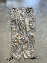 Load image into Gallery viewer, Vintage Realtree Advantage Camo Adjustable Waist Pants (XL)