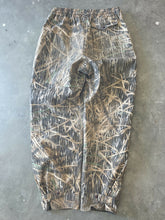 Load image into Gallery viewer, Vintage Mossy Oak Shadowgrass Camo Insulated Pants (L)