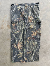 Load image into Gallery viewer, Vintage MossyOak Breakup Camo Adjustable Waist Pants (L)