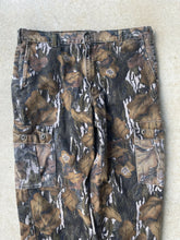 Load image into Gallery viewer, Vintage Mossy Oak Fall Foliage Camo Adjustable Waist Pants (L)
