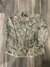 Load image into Gallery viewer, 1990’s Rattlers Brand Mossy Oak Treestand Camo Chamois Shirt (XL)