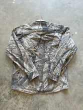 Load image into Gallery viewer, Vintage Realtree Hardwoods Chamois Shirt (L)