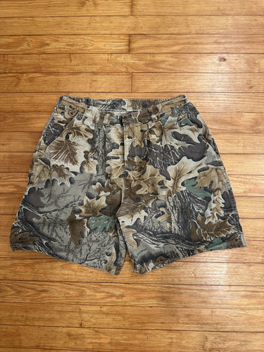 Vintage Wrangler Realtree Advantage Camo Shorts (30-32x6.5)