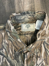 Load image into Gallery viewer, 1990’s Mossy Oak Treestand Camo Strap Shirt (2XL)