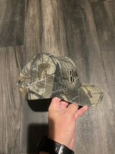 Load image into Gallery viewer, 1990’s Realtree Hardwoods Camo Buckmasters Hat
