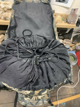 Load image into Gallery viewer, Vintage Boyt Harness Co. Mossy Oak Hunting Bacpack, Waterflow Accessories