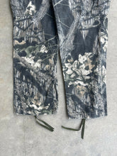 Load image into Gallery viewer, Vintage MossyOak Breakup Camo Adjustable Waist Pants