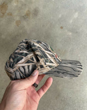 Load image into Gallery viewer, Vintage Mossy Oak Shadowgrass Brand Camo Snapback