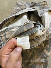 Load image into Gallery viewer, Vintage Mossy Oak Shadow Branch Camo Adjustable Waist (L)
